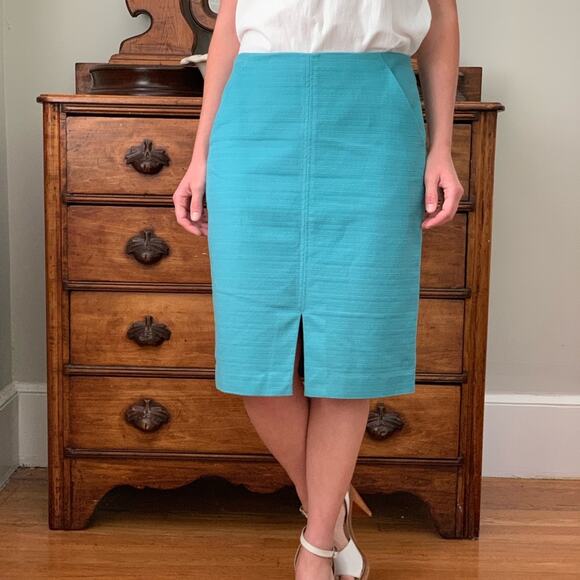 LOFT Blue Pencil Skirt, Size 6 - Picture 1 of 5